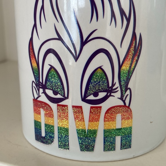 Rainbow Ursula Sparkle Diva Mug - Picture 5 of 6
